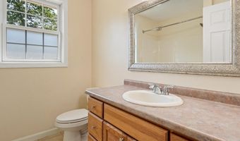 91 Seaverns Bridge Rd, Amherst, NH 03031