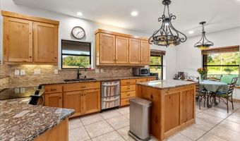 390 County Road 1573, Alba, TX 75410