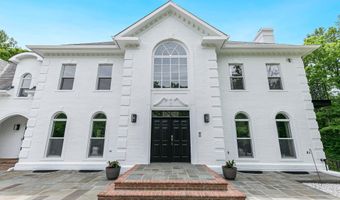 6801 CAPRI Pl, Bethesda, MD 20817