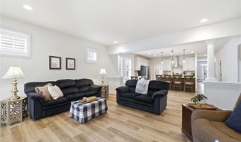 105 Axton Ln, Ashland, VA 23005