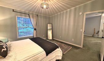 150 Fillmore St, Bennington, VT 05201