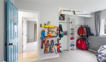 21507 Tony Cir, Chugiak, AK 99567