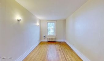 568 Park Ave Apt 2, Albany, NY 12208