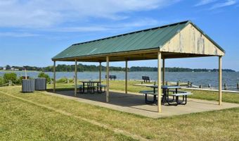 123 LEE Dr, Annapolis, MD 21403