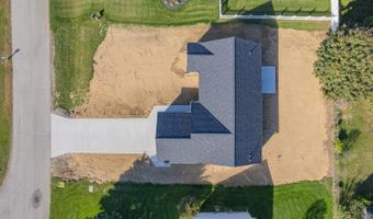 3185 Pender, Adrian, MI 49221