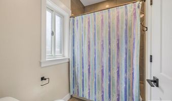 4859 Mountain Bend Dr, Ammon, ID 83406