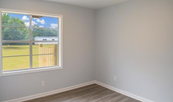 58 Big Rd, Beaufort, SC 29906