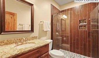 552 Penny Ln 2B, Banner Elk, NC 28604
