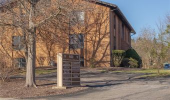 600 Commerce Dr, Coraopolis, PA 15108