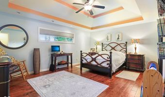 7701 Donegal Dr, Indianapolis, IN 46217
