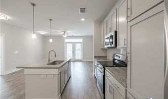 10530 Stony Bluff Dr 101, Ashland, VA 23005