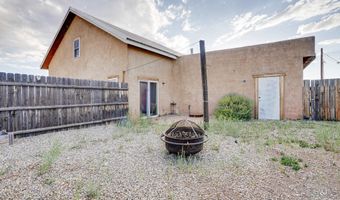 2 Mesa Sea Rd, Arroyo Hondo, NM 87513