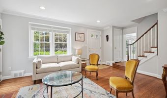 5209 NAHANT St, Bethesda, MD 20816
