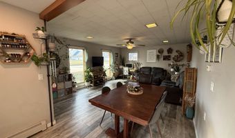 802 7th Ave, Alton, IA 51003