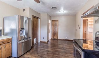906 TOWNSEND Ave, Aztec, NM 87410