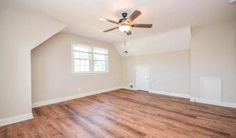 9107 LINDALE Dr, Bethesda, MD 20817
