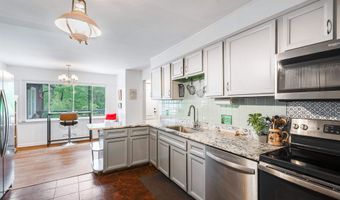 2811 AFTON MOUNTAIN Rd, Afton, VA 22920