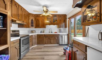 413 Apple Ave, Albertville, AL 35950