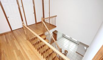 3 Larissa Ct, Airmont, NY 10952