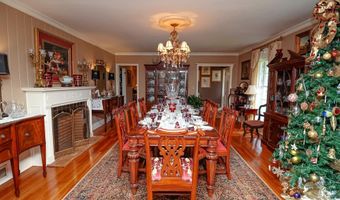 205 Valley Dr, Americus, GA 31709