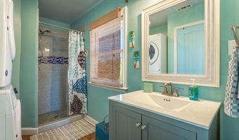 1139 ALLIGATOR Dr, Alligator Point, FL 32346