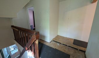 40 Walter St, Bangor, ME 04401