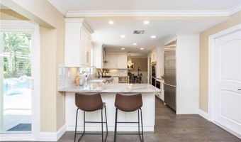 8505 E Meadowridge, Anaheim, CA 92808