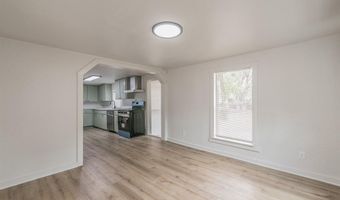 211 S Line St, Weatherford, TX 76086