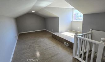 30658 Lakefront Dr, Agoura Hills, CA 91301