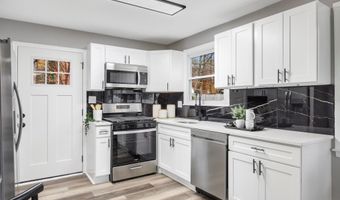 6 VICTOR Pkwy, Annapolis, MD 21403