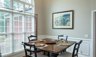 65 Overlook Dr, Hull, GA 30646