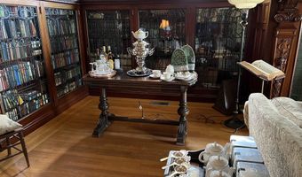 124 Elm St, Bennington, VT 05201