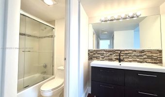 20335 W Country Club Dr 502, Aventura, FL 33180