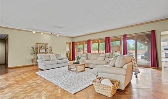 141 G St SW, Ardmore, OK 73401
