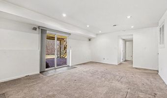 9 MAINMAST Ct, Baltimore, MD 21220