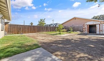 13919 Highway Ave, Armona, CA 93202