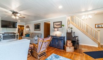 315 N York St, Albion, IN 46701