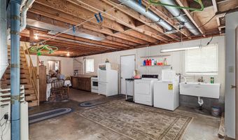 494 Angela Dr, Aliquippa, PA 15001