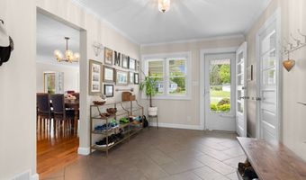 1319 Glamorgan St, Alliance, OH 44601