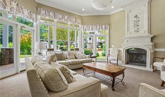 1031 Whitshire Way, Alpharetta, GA 30004