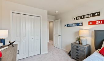 61187 Splendor Ln, Bend, OR 97702