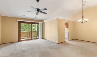 4215 N Mallard Dr 4, Arlington Heights, IL 60004