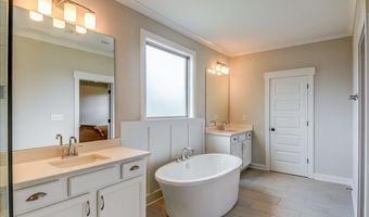 4684 KINGS FOREST Dr, Bartlett, TN 38135
