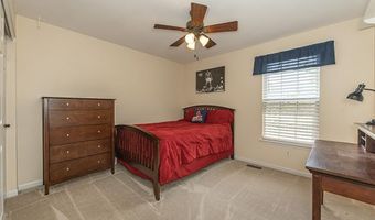 733 Castle Ridge Dr, Ballwin, MO 63021