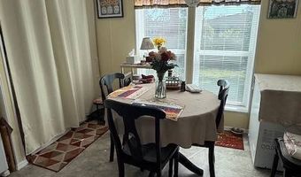 345 Waldorf Dr, Auburndale, FL 33823