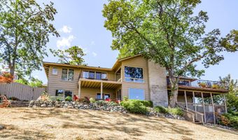 290 Skycrest Dr, Ashland, OR 97520