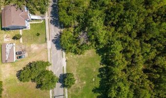 204 Harrison Ct, Bay St. Louis, MS 39520