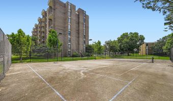 9900 GEORGIA Ave 27-716, Silver Spring, MD 20902