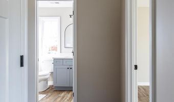 413 North Ave, Appomattox, VA 24522