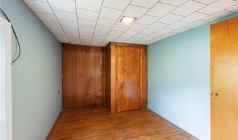 14 Barney St, Andover, NY 14806